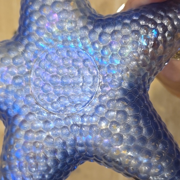 Set of Three Metallic Iridescent Glass Star Fish Accent Pieces - Picture 5 of 9